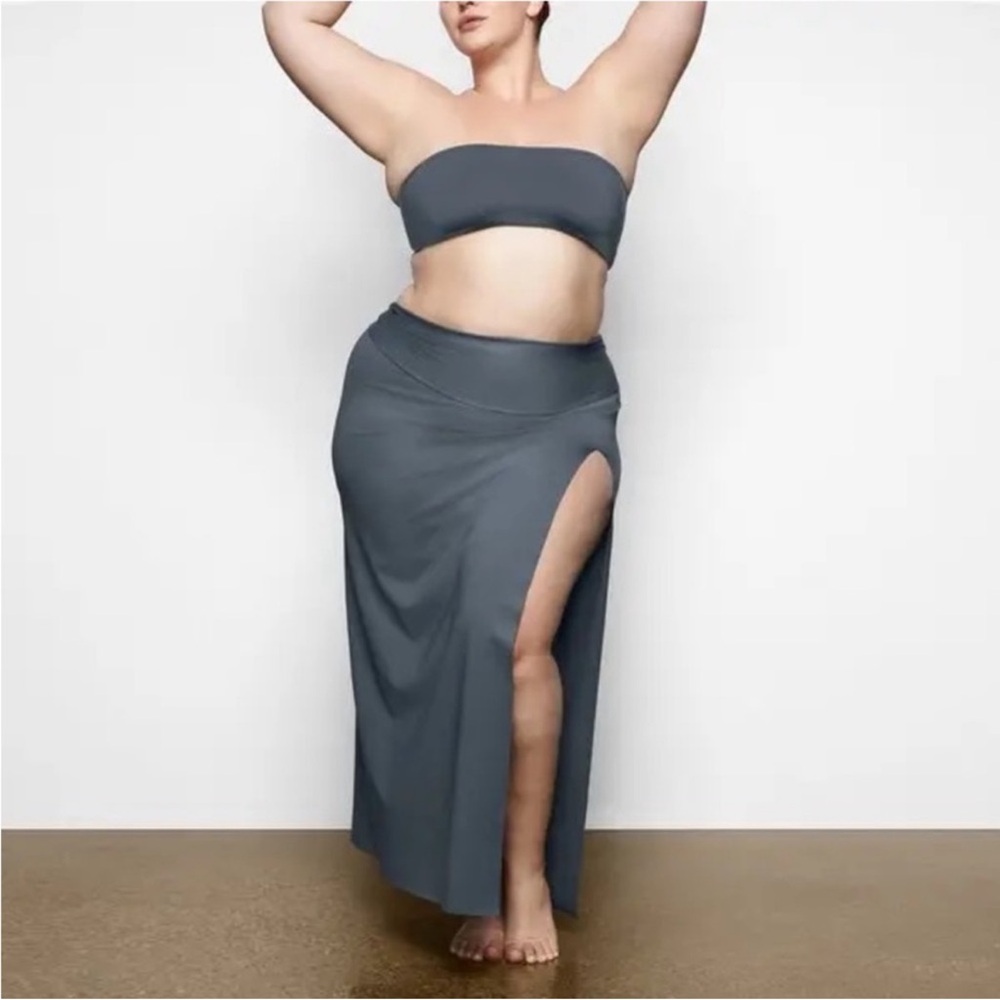 NWT SKIMS Swim Shaping Long Maxi Skirt 3X Slit Gunmetal Gray Beach Vacation Pool